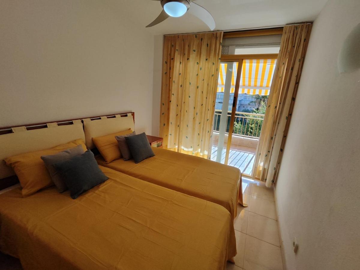 Luminoso Apartamento En Salou Con Terraza Y Parque Infantil Ideal Familias Zewnętrze zdjęcie