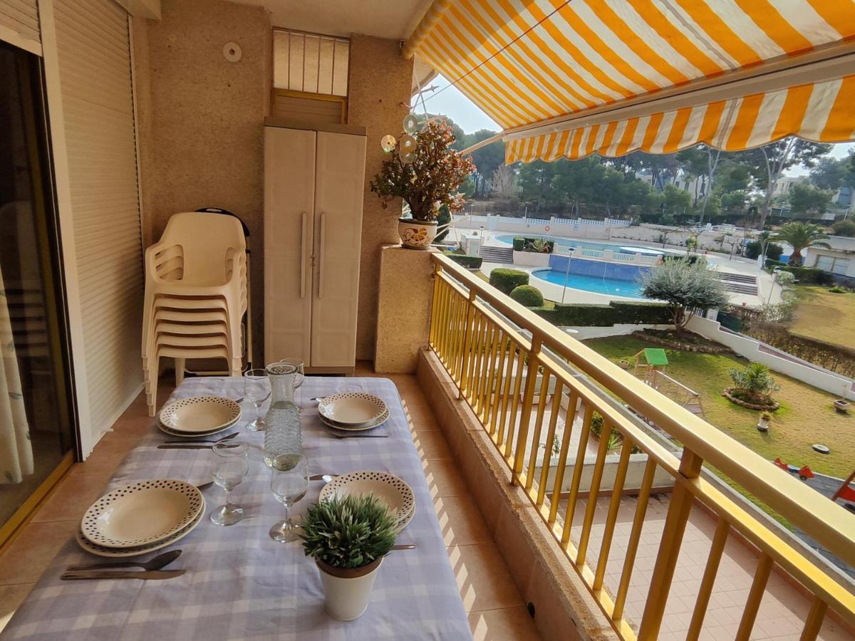 Luminoso Apartamento En Salou Con Terraza Y Parque Infantil Ideal Familias Zewnętrze zdjęcie